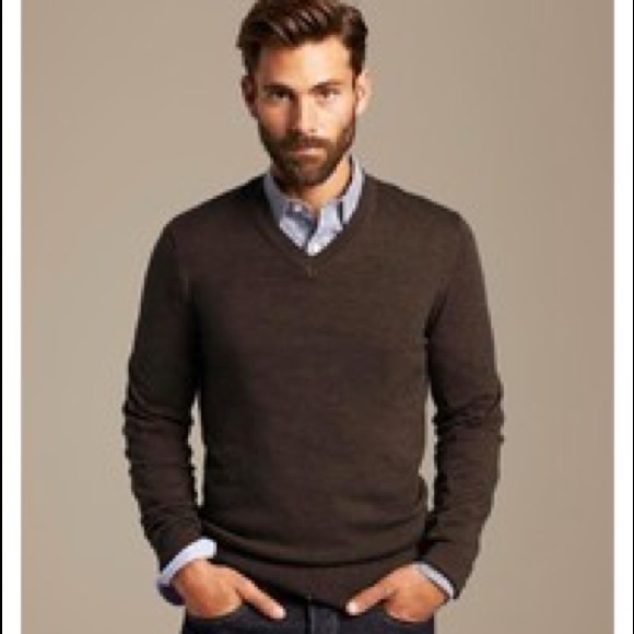 dark brown sweater outfit